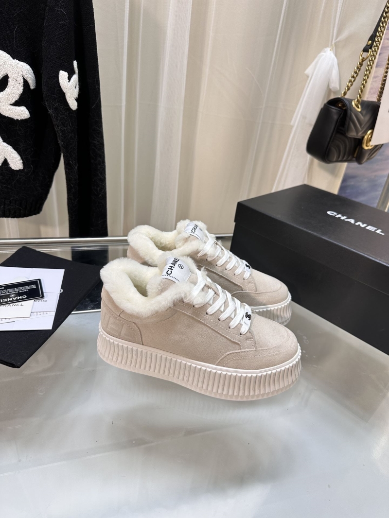 Ch**el sport shoes